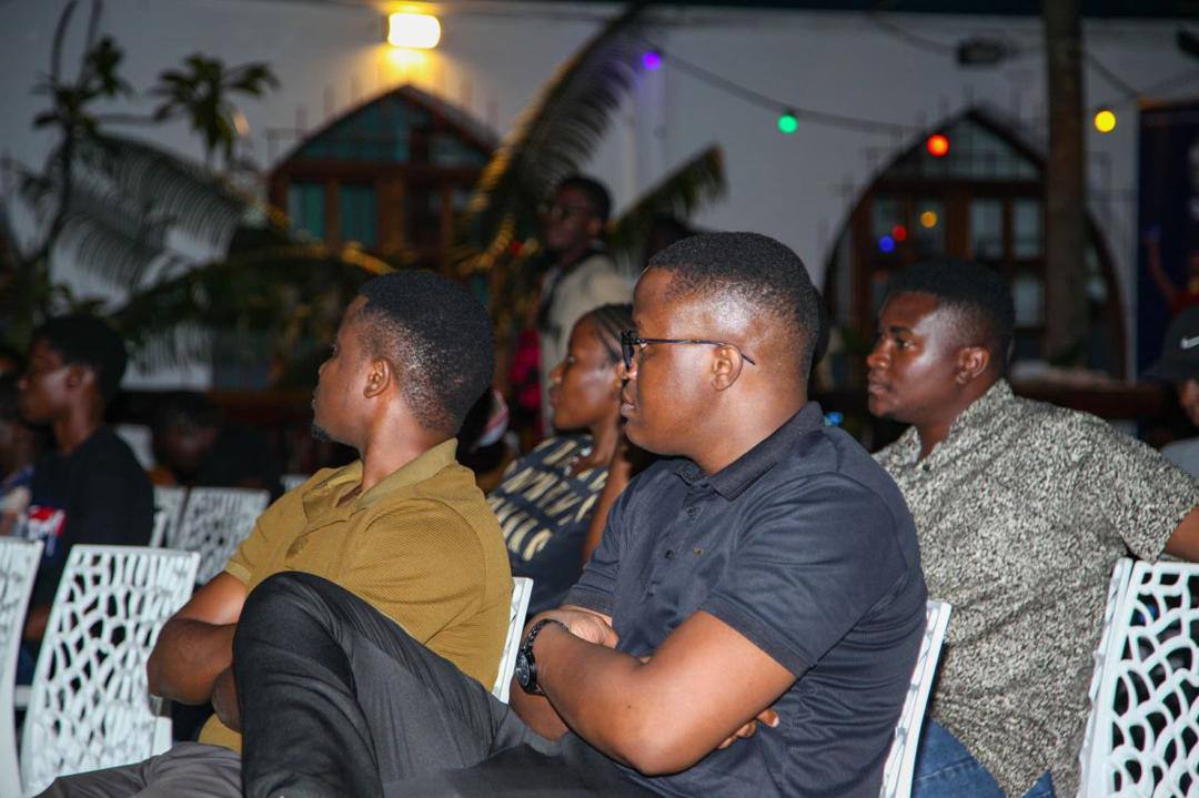 photo_2025-11-30_11-04-53