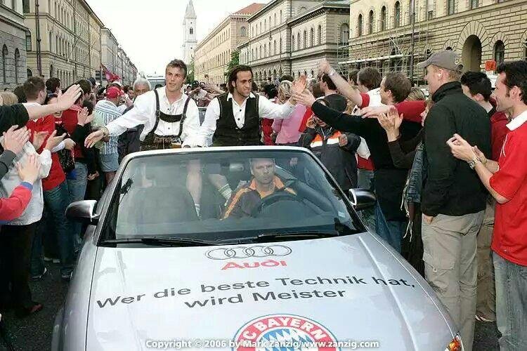 (عکس) استقبال خیابانی باواریایی‌ها از جادوگر ایرانی