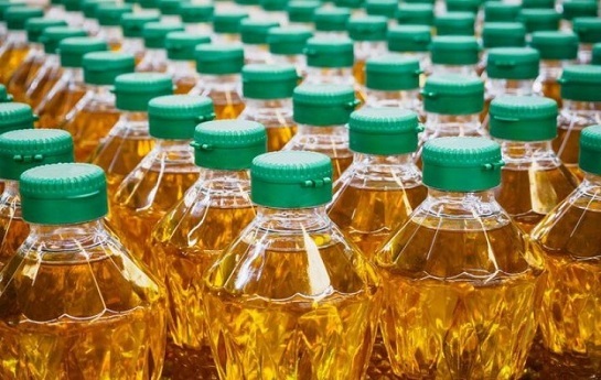 آشفته بازار روغن در اصفهان/ وقتی کسی علت کمبود روغن در بازار را نمی داند آشفته بازار روغن در اصفهان/ وقتی کسی علت کمبود روغن در بازار را نمی داند