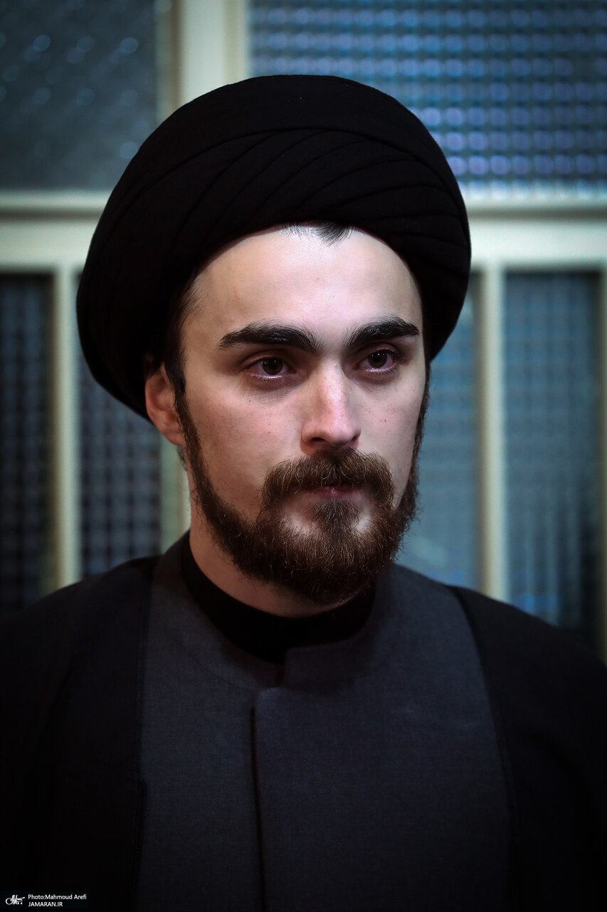 هم‌نشینی سیدمحمد خاتمی و علی لاریجانی در یک مراسم +عکس