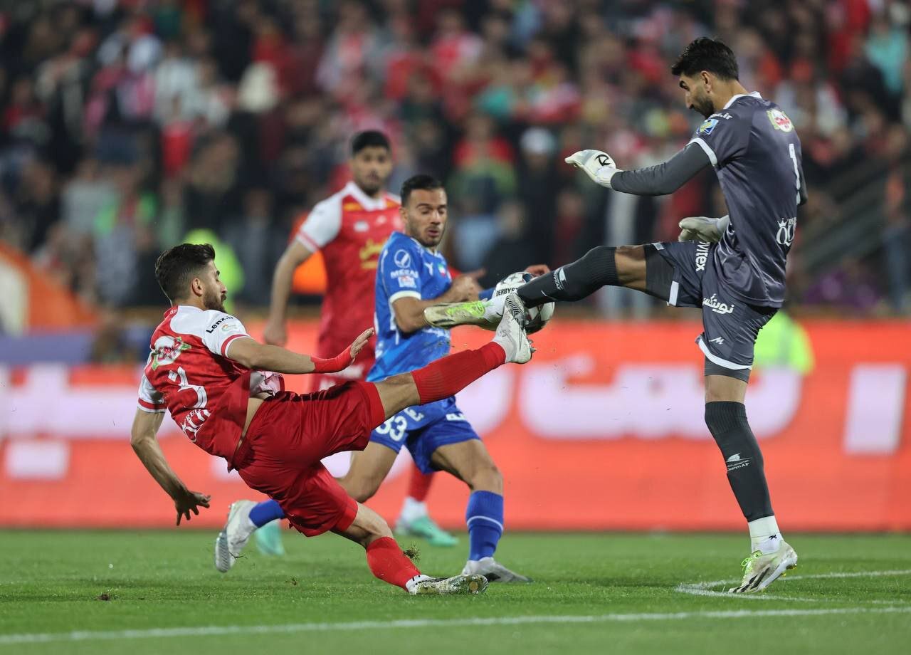 عکس‌| بیرانوند در دربی پرسپولیسی‌ها را ترساند!