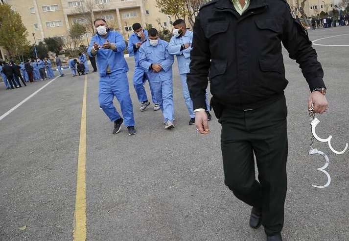 کنترل درگیری شدید 11 اراذل و اوباش در اصفهان با دخالت پلیس