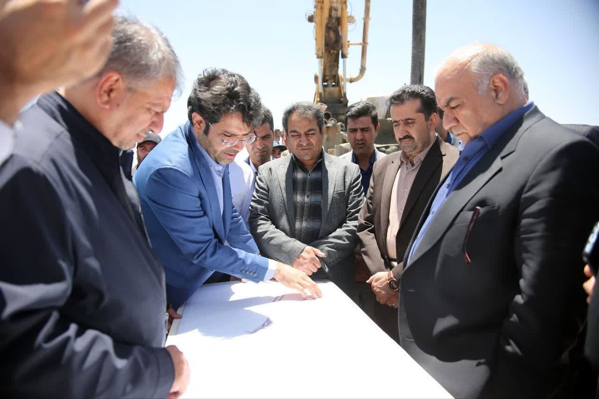 آغاز عملیات تکمیلی بزرگراه سمیرم - یاسوج با اعتباری بالغ بر ۶۰۰ میلیارد تومان