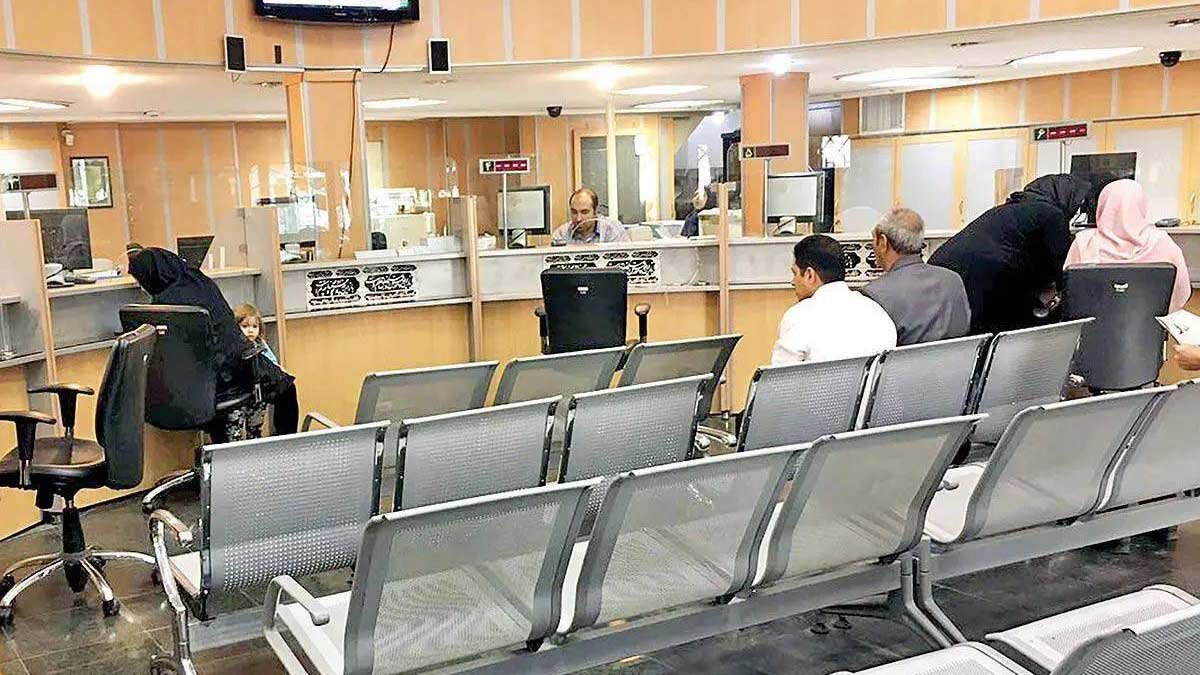 فعالیت ۳۰ درصد بانک‌ها از ساعت 8 تا 12 در شرایط کنونی ادامه دارد