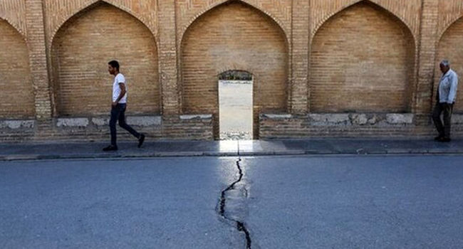 فاجعه فرونشست، بافت تاریخی اصفهان را به شماره انداخت: آیا میراث جهانی در خطر نابودی است؟