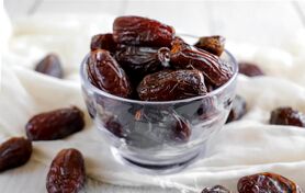 همه چیز درباره فواید و مضرات خرما؛ طبع خرما گرم است یا سرد؟