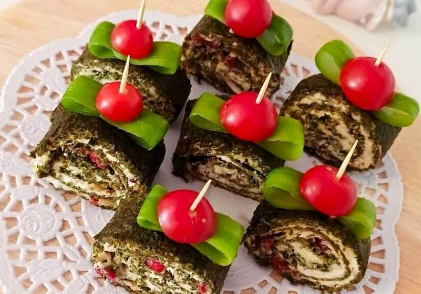 طرز تهیه رولت کوکو سبزی با مرغ | دستور پخت ساده و خوشمزه در ماهیتابه