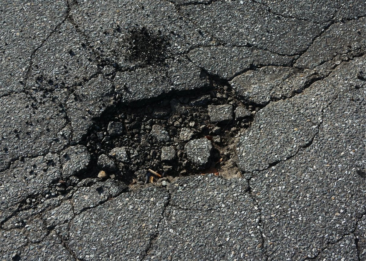 ترمیم آسفالت در اصفهان – مزایای بازسازی و تعمیر آسفالت در اصفهان