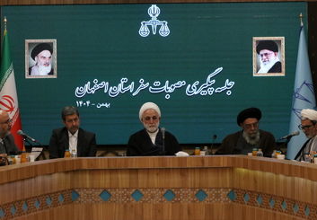  انباشت بدهی‌ها و توقف پروژه‌ها، حاصل ضعف تصمیمات مدیریتی است