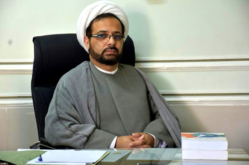 بصیرت لازمه شناخت خط فکری و میزان ولایتمداری است