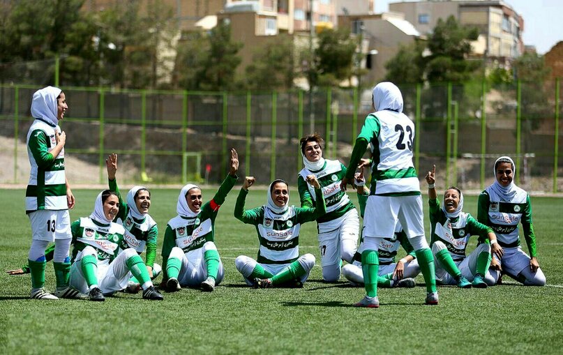 سرنوشت تیم فوتبال بانوان ذوب‌آهن