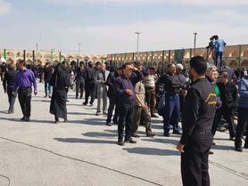 اجتماع بزرگ عزاداران اربعین حسینی در میدان امام علی (ع) اصفهان+عکس