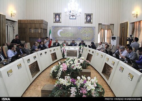 شورای شهر پایگاه اجتماعی ورزشکاران و هنرمندان نیست