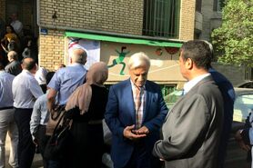 هاشمی طبا برای شرکت در انتخابات به پای صندوق رأی آمد