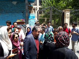 باران کوثری رای خود را به صندوق انداخت