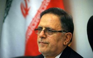 بازار ارز با ثبات است