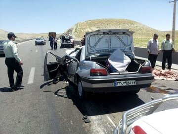 ۶ مجروح بر اثر تصادف پژو و تویوتا در جاده زرین شهر