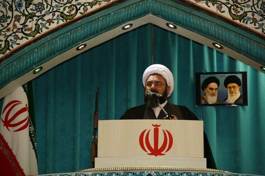 با سند 2030 روحیه انقلابی و اسلامی برای نوجوانان و جوانان باقی نمی‌ماند