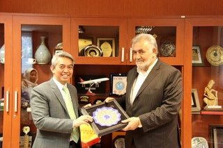 اصفهان و بنگکولو، روابط اقتصادی ایران و اندونزی را تقویت کنند