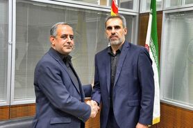 طاهری جای باقریان را گرفت و به آذری پیوست