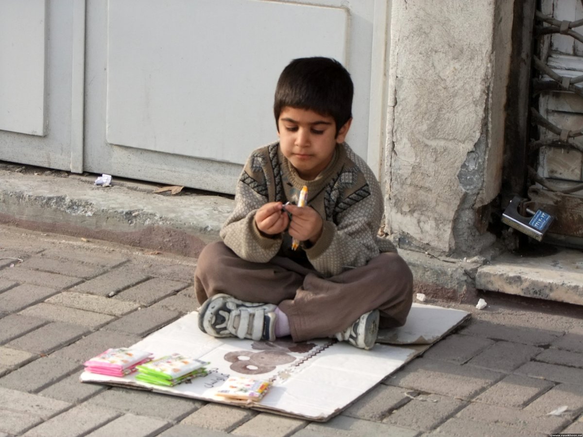 فقر درآمدی؛ نا امنی اقتصادی