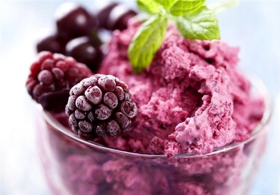 جوانان بیکار‌ به‌ بستنی و آبمیوه فروشی روی آورده‌اند