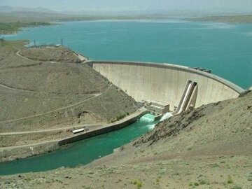 تکذیب خبر تحویل حق‌آبه ماهانه کشاورزان غرب اصفهان در تابستان