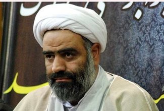 حضور قرآن در متن زندگی مردم کم رنگ شده است