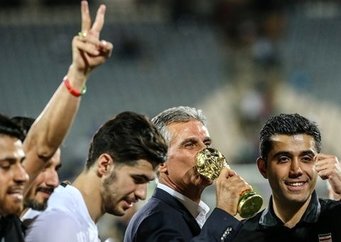 در ستایش اقتدار