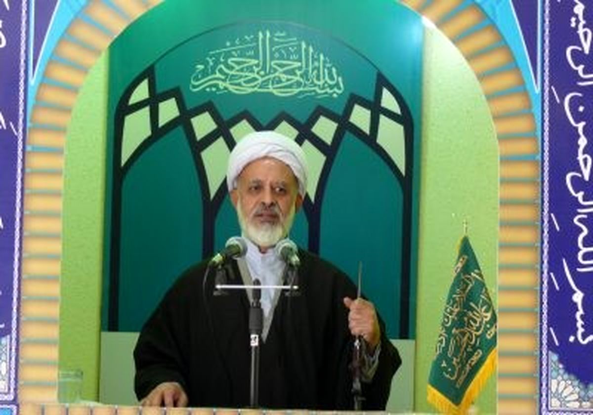 ساده زیستی حضرت علی (ع) الگوی مسئولان باشد