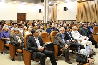 حمایت از نشریات تخصصی وظیفه حاکمیت است