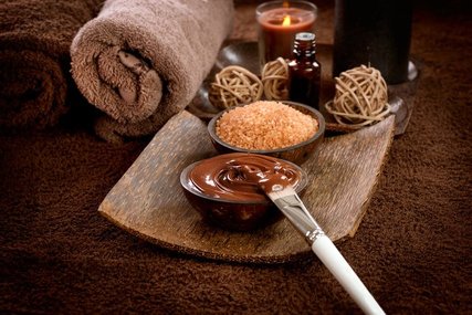 پول‌دارها با ماساژ شکلات خستگی در می‌کنند، شما چطور؟