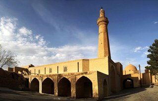 راهنمای گشت و گذار در شهر تاریخی نایین