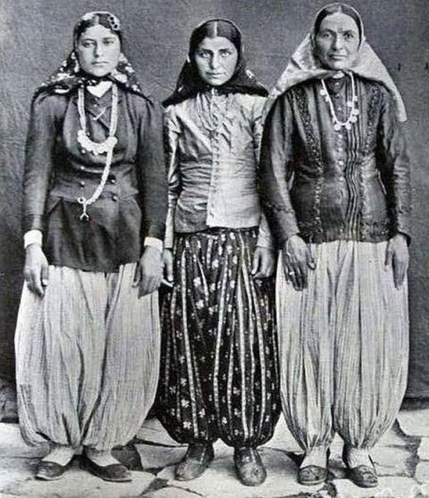 تیپ دختران بالا شهر تهران در زمان قاجار