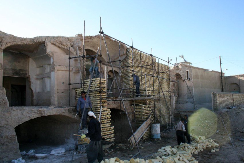 آغاز مرمت و استحکام بخشی بزرگ‌ترین بازار خطی ایران