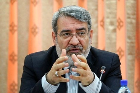 استفاده نامزدها از پولی که منابع آن مشخص نیست، جرم است