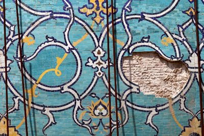 نیاز به بودجه ای 1.5 میلیاردی برای رهایی از داربست‌ها در گنبد مسجد امام