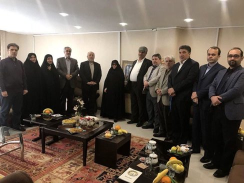 عید دیدنی اصلاح طلبان با همسر و فرزند کروبی