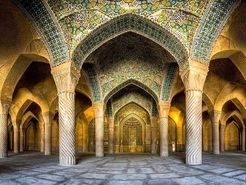 اصفهان، بی‌معمار؟