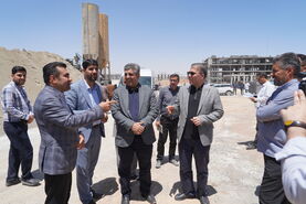 بهارستان روی ریل توسعه