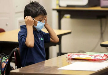 تعطیلی و غیرحضوری شدن تمام مدارس و دانشگاه‌های اصفهان و ۸ شهرستان؛ اجرای طرح زوج و فرد از درب منزل 