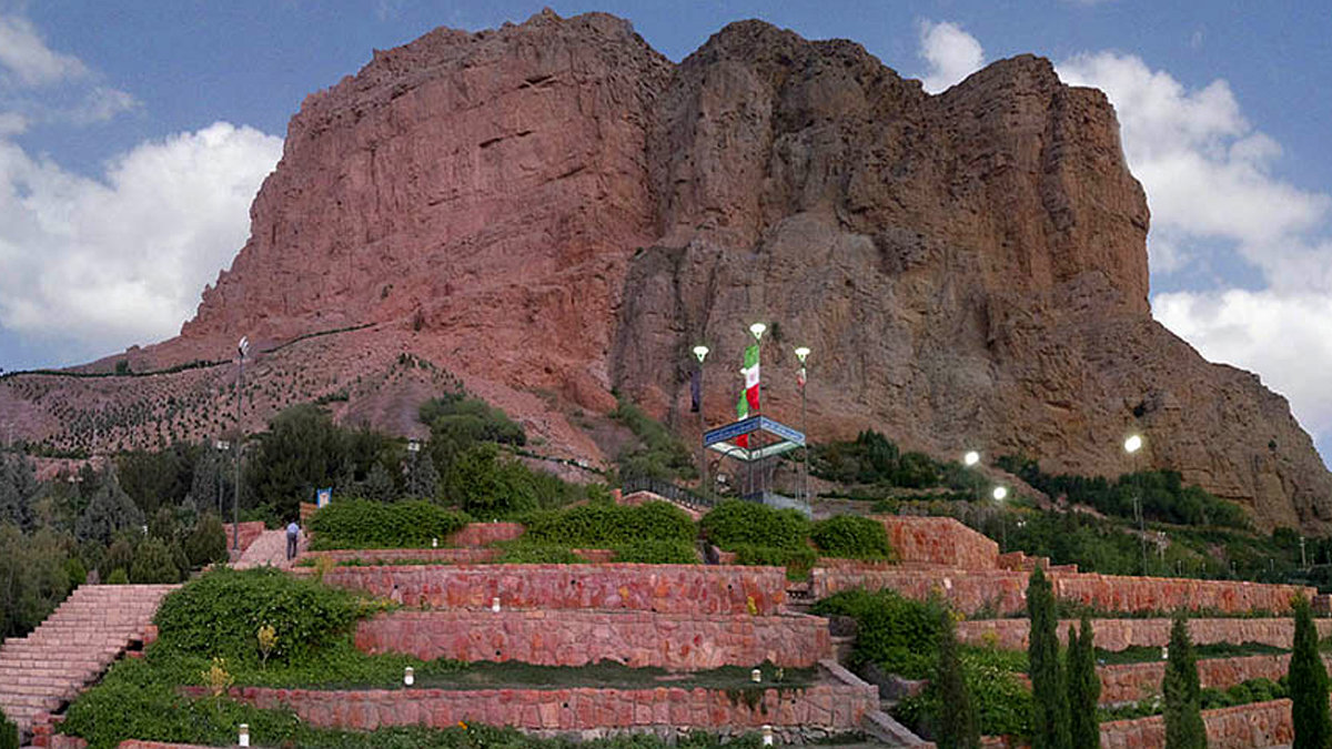 تنفس هوای پاک در قلب زمستان؛ اصفهان سبز شد، زینبیه نارنجی!