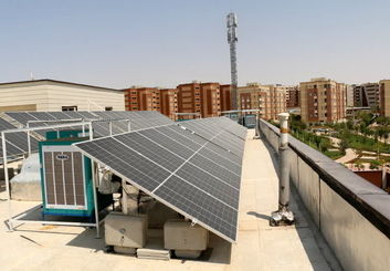 انقلاب «شهر خورشیدی» در پشت بام‌ها؛ از درآمد پایدار برای مددجویان تا جهش ۲۷۵ درصدی و کسب رتبه نخست ملی