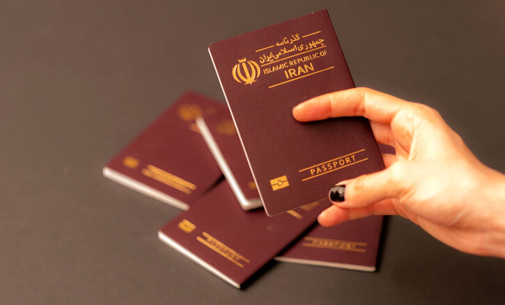 تفسیر دوگانه از یک قانون