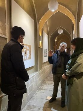 نمایش طراحی نشان و گرافیک دانشجویان در خانه صفوی