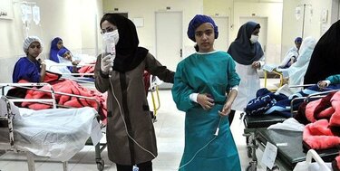 از پایین نگاه نکنیم 