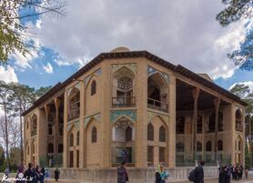 کاخ تاریخی هشت بهشت