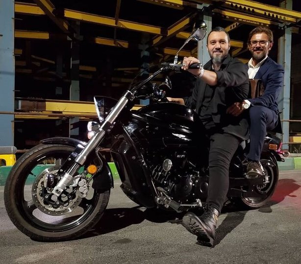 موتورسواری کامبیز دیرباز و امین حیایی/عکس