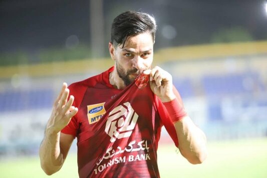 ۴ انگشتی‌های پرسپولیس در جشن قهرمانی