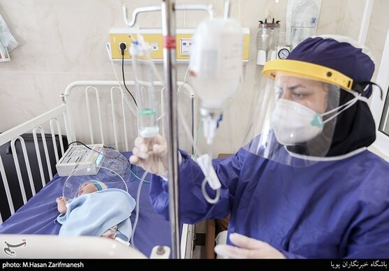 کرونا در کودکان با چه علائمی بروز می‌‌یابد؟